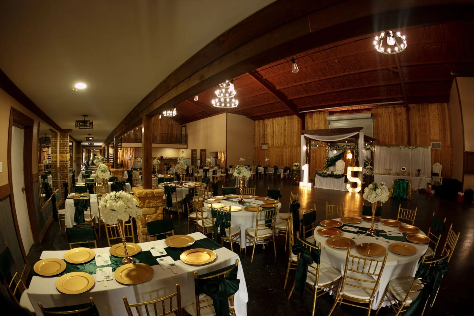 Decoración de mesa en El Gran Caporal